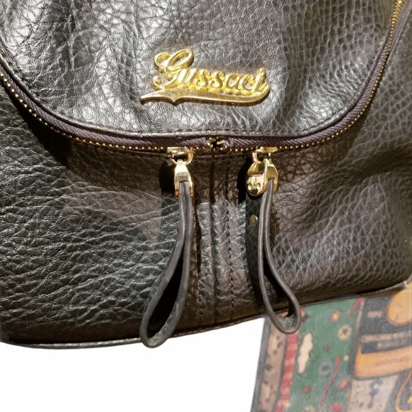 GUSSACI Black Pebbled Leather Purse in EUC - Picture 9 of 9